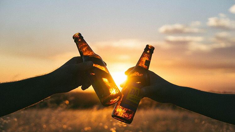 Was gibt es im Sommer schöneres, als ein kühles Bier im Freien. Verbunden mit einer Wanderung in der Fränkischen Schweiz, macht es gleich doppelt Spaß!