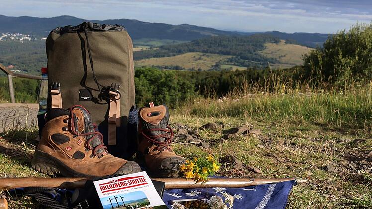 Mit dem Kreuzberg-Shuttle auf den Heiligen Berg der Franken. Foto: Moritz Hüfner / Landkreis Bad Kissingen