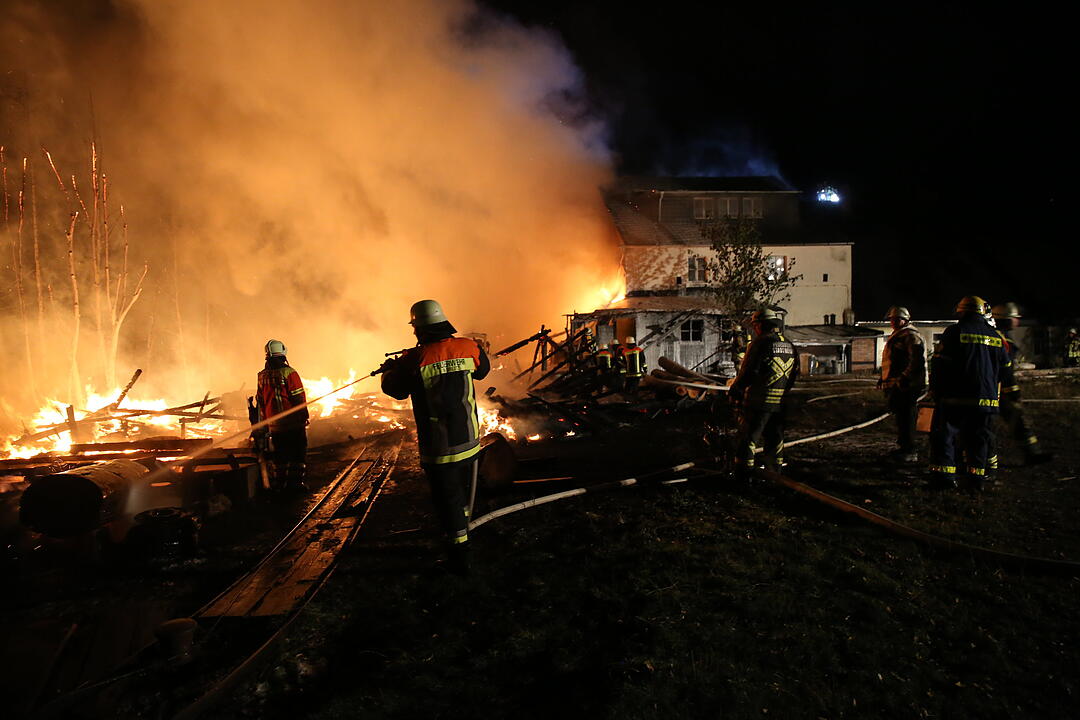 Sägewerk in Rehau in Flammen