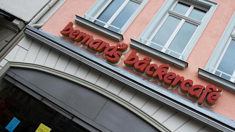 Geschlossen: Filiale von Bernards Bäck am Markt in CoburgFoto: Jochen Berger