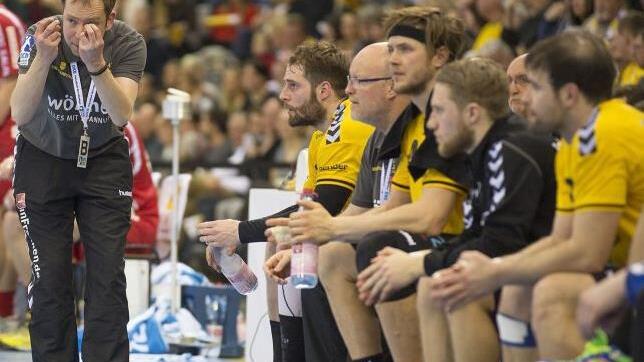 Was Jan Gorr auch versuchte, seine Anweisungen brachten nicht den erhofften Erfolg. Der HSC Coburg verlor gegen MT Melsungen mit 25:28. Foto: CT-Archiv