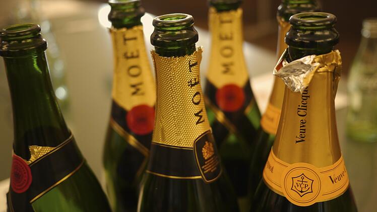 Champagner-Rückruf: Inhalt kann tödlich sein