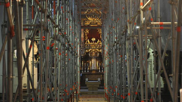 Während der Sanierung Foto: Ronald Rinklef