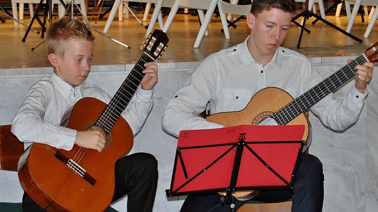 Nicht nur in großer Orchesterbesetzung, auch in kleinen Ensembles ohne Dirigent überzeugten die jungen Musiker.