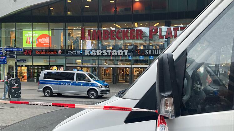 Polizei räumt Einkaufszentrum nach Drohung