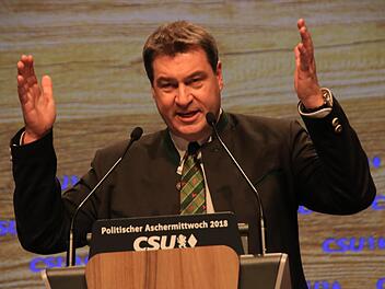Markus Söder beim politischen Aschermittwoch in Passau.  Josef Hofbauer