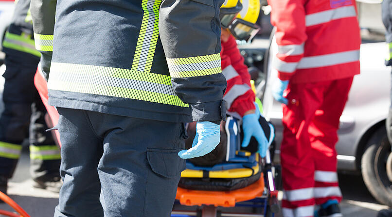 Unfall, Rettungseinsatz, Rettungsdienst, Notarzt, Feuerwehr, Unfall