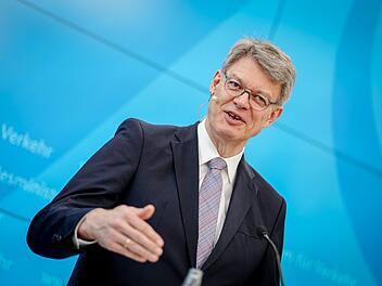 "Taskforce zuverl&auml;ssige Bahn"