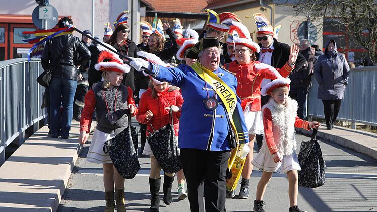 Impressionen vom Faschingsumzug in Neukenroth. Foto: Michael Wunder