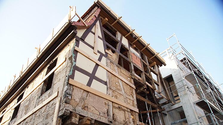 Baustelle Rathaus EuerdorfFoto: Arkadius Guzy