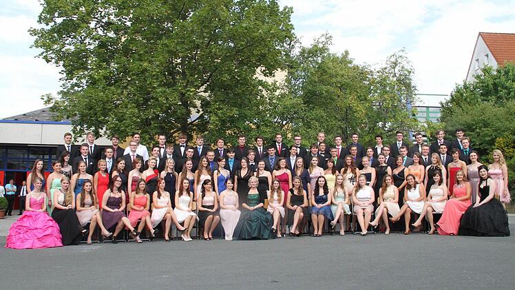 Gruppenbild aller Abiturienten Foto: Gerda Völk