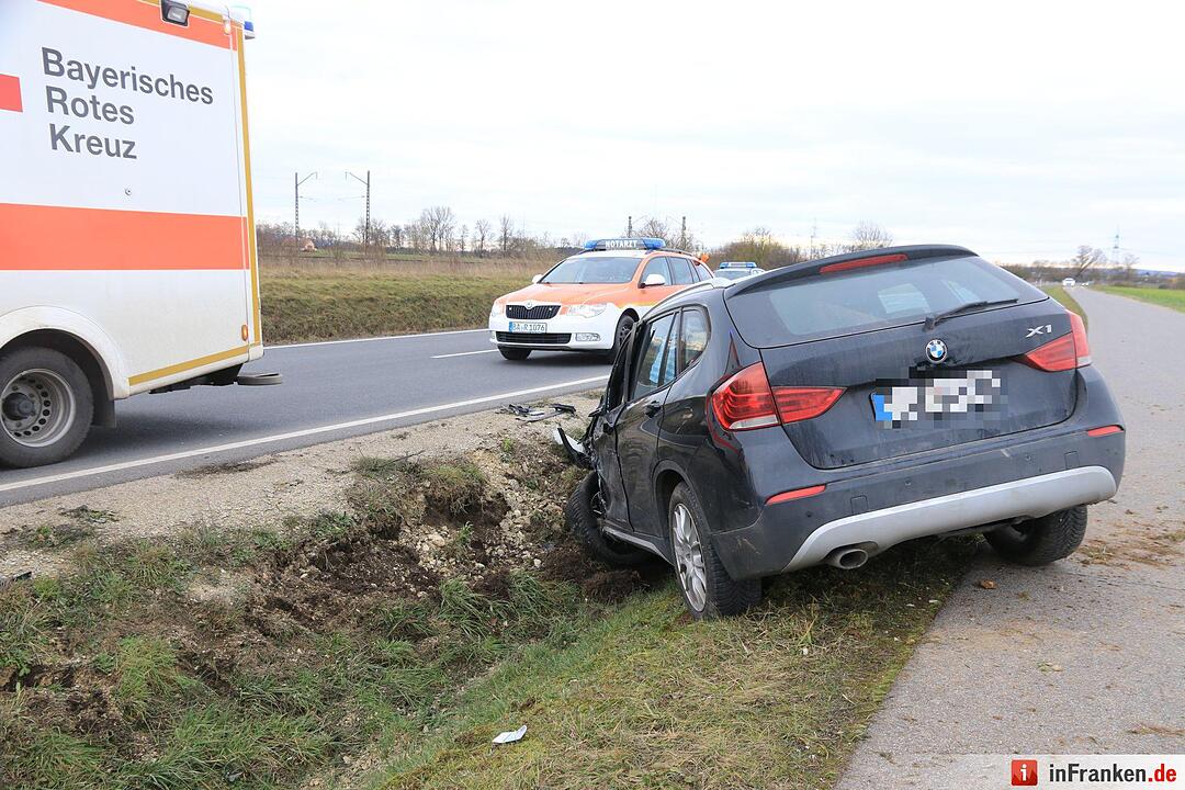Frontalkollision auf der B4