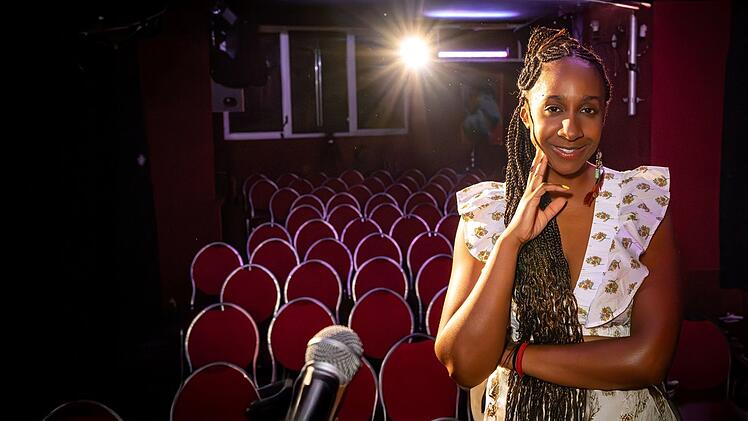 In der Reihe "Echtes Leben" begleitet die Kamera Jeniffer Morland zwischen ihren Restaurants und der Bühne, aber auch in die Schweiz.