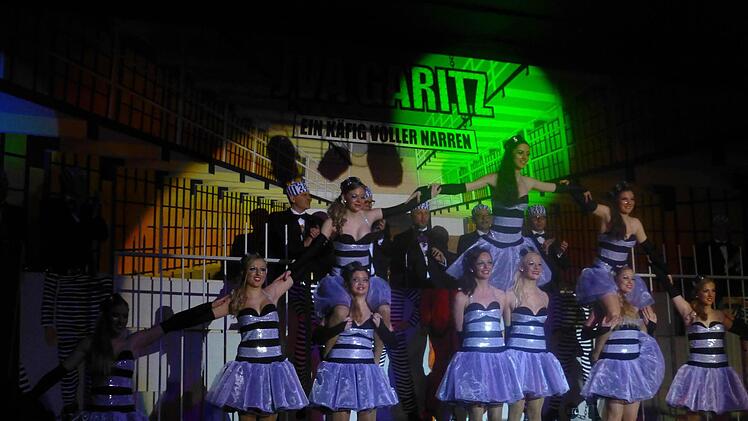 Die BTC-Garde bei ihrem Showtanz. Foto: Ahnert