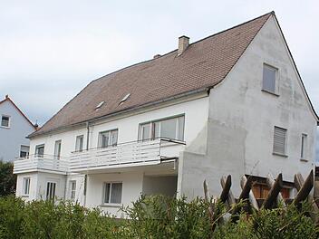 Mit dem Kauf dieses Hauses in der Engelgasse ist die Stadt Höchstadt bereits in den sozialen Wohnungsbau eingestiegen. Foto: Andreas Dorsch