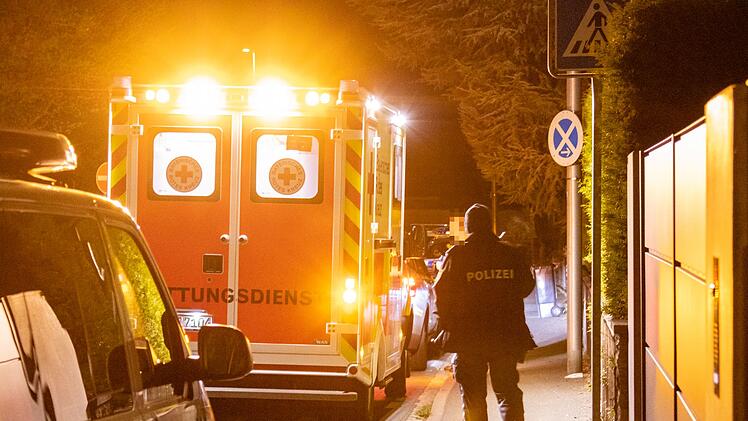 Ehestreit eskaliert in Lichteneiche: Mann mit Messer verletzt