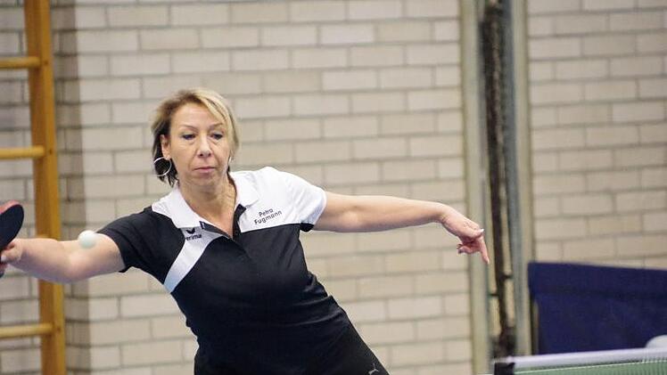 Petra Fugmann vom TSV Steinberg gewann sowohl gegen die SG Neuses als auch beim TTC Stammbach jeweils zwei Einzel.  Foto: Hans Franz