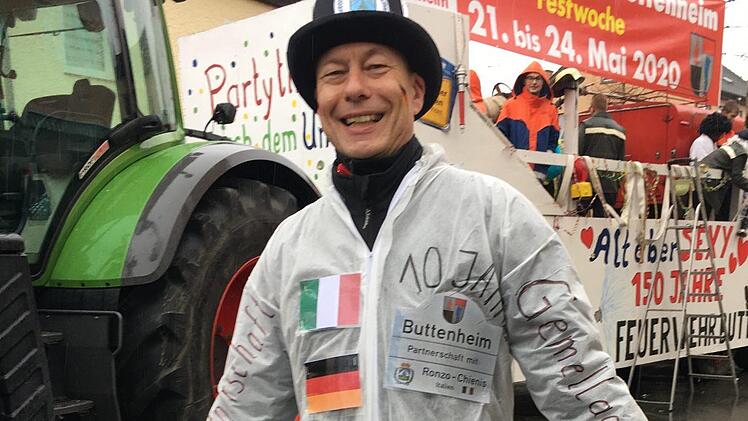 Beim Buttenheimer FaschingszugFoto: Anette Schreiber