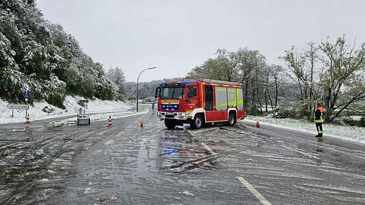Feuerwehr Maßbach mit trauriger Beobachtung: Jeder zweite Autofahrer wollte durch