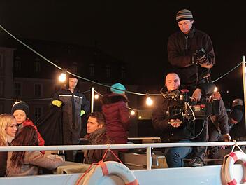 Das Filmteam bei den Dreharbeiten in Bamberg. Am Ende soll ein Werbespot für den "Disney Channel" herauskommen.  Foto: Ferdinand Merzbach