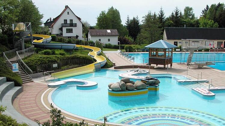 Das Freibad in SonnefeldFoto: CT-Archiv