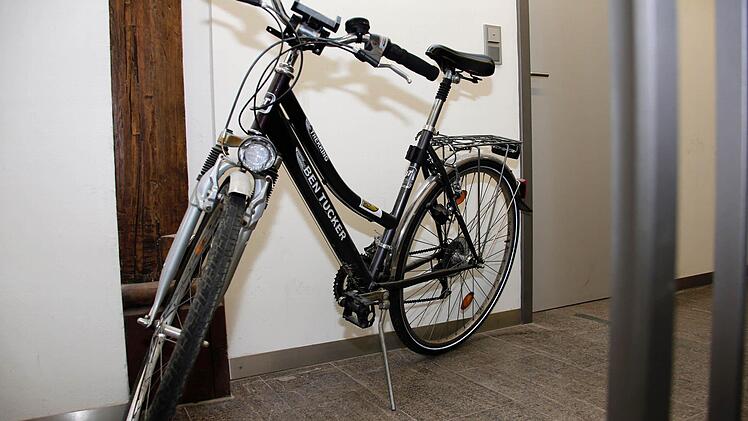 Parkplatz fürs Dienstfahrrad