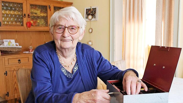 Für Eleonore Kahl war es eine Ehrensache, ihre Aufgabe gewissenhaft zu erfüllen. Foto: Evi Seeger