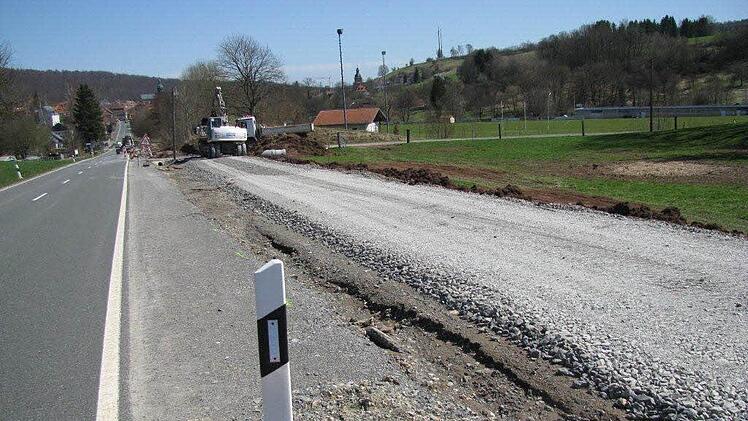 Auf dem neuen Radweg könnte man zum Baumwipfelpfad fahren