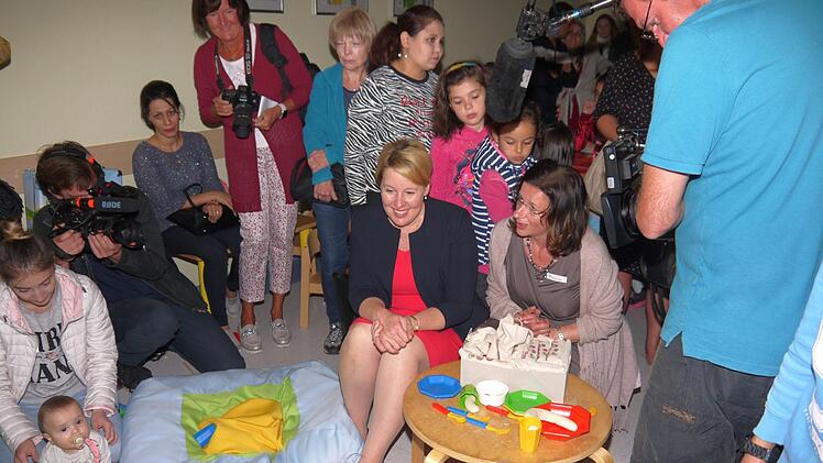 Bundesfamilienministerin Franziska  Giffey besichtigte am Donnerstag das Mehrgenerationenhaus der Arbeiterwohlfahrt in Bad Rodach. Berthold Köhler