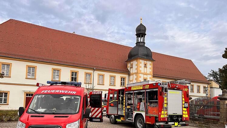 Baunach: Großeinsatz der Feuerwehr in Altenheim - Starke Rauchentwicklung gemeldet