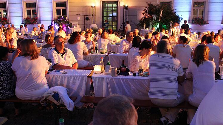 Impressionen von der "Weißen Nacht"   Foto: Evi Seeger