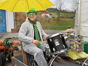 Musikanten des Musikvereins sorgten für Stimmung. Fotos: Sigisdmund von Dobschütz