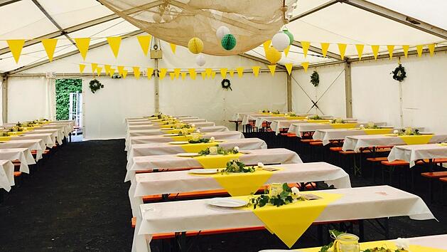 Reichlich Platz im Festzelt: Der Kameradschaftsverein Friesendorf freut sich auf zahlreiche Besucher.  Foto: Privat