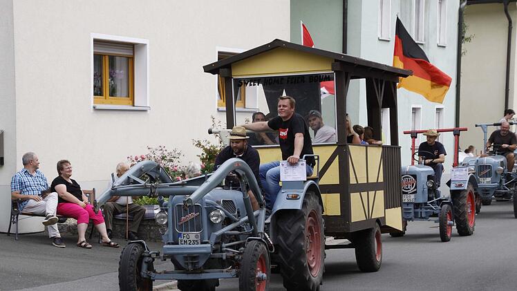 Die Eicher-Rundfahrt Foto: Reinhard Löwisch