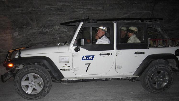 Ein Pritschenwagen brachte die L&auml;ufer an den Start.  Foto: privat