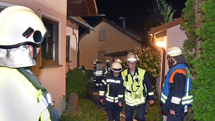 Die Wehren waren mit über 80 Helfern vor Ort im Einsatz.