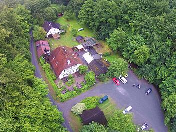 Die "Waldschänke" ist verkauft. Der Gastronomiebetrieb soll aber in diesem Traditionsgasthaus weitergehen, sagt der neue Eigentümer.