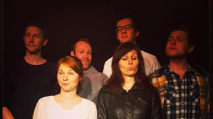 Zum Improtheatermatch bitten Pipperlapupp am 5. und 12. Mai Besucher. Foto: pr