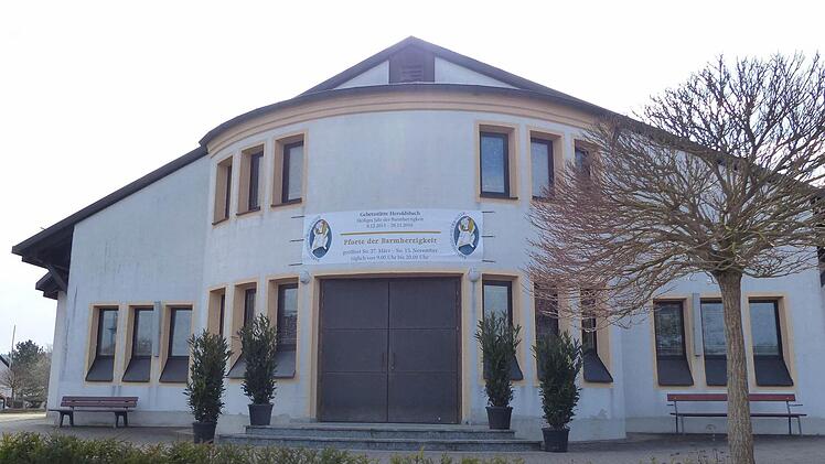 Blick auf die heilige Pforte in Heroldsbach.  Foto: Pauline Lindner