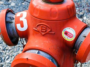 In Mittelfranken hat ein 42-J&auml;hriger unerlaubt einen Hydranten angezapft. Symbolfoto: Victor Zissou/pexels.com