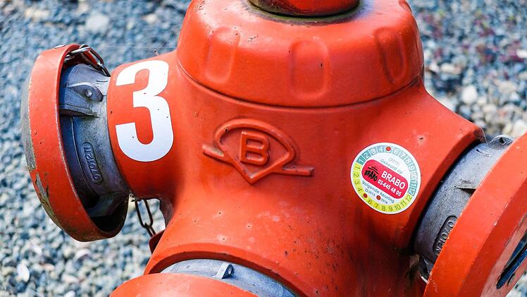 In Mittelfranken hat ein 42-J&auml;hriger unerlaubt einen Hydranten angezapft. Symbolfoto: Victor Zissou/pexels.com