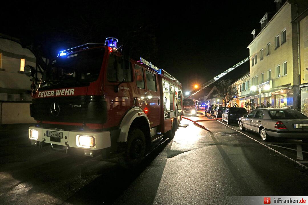 Schwelbrand an Hausfassade löst Feuerwehreinsatz in Forchheim aus