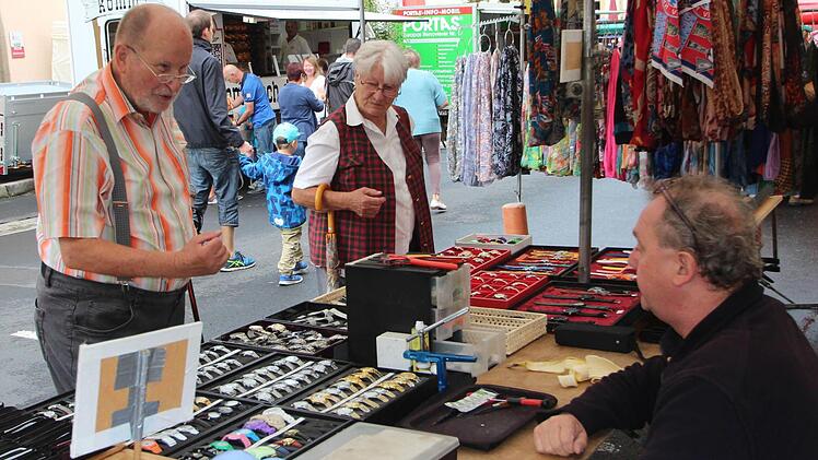 Eine Armbanduhr erstand Karl Beudert am Stand eines Händlers aus Königsberg. Schon als Bub besuchte Beudert die Märkte. Foto Dieter Britz