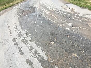 Die gemeindeverbindungsstraße zwischen Haid im Kreis Forchheim und der Laufer Mühle (Kreis Erlangen-Höchstadt Foto: Gemeinde Hallerndorf