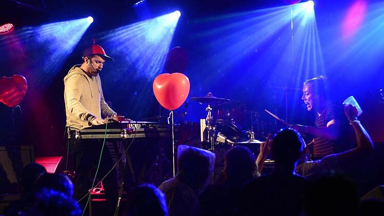 Mit "Exploding Head Syndrome" (Electro Rock) endete die sechste Auflage von "Ramba-Zamba in der Pampa".