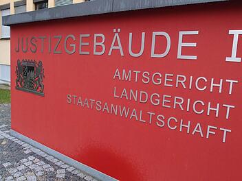 Am Landgericht Coburg wird der Fall des betrügerischen Bankangestellten verhandelt. Foto: Jochen Berger