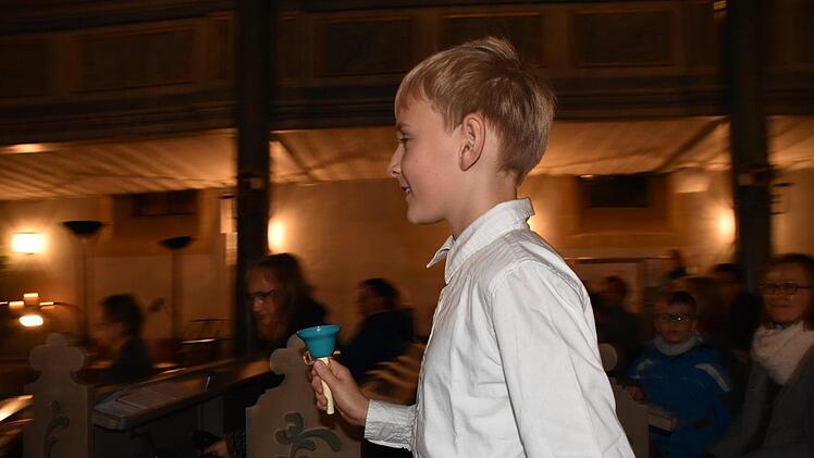 Ding-Dong: Die Klasse 6b lud ein ins "Winter Wonderland".  Foto: Uschi Prawitz