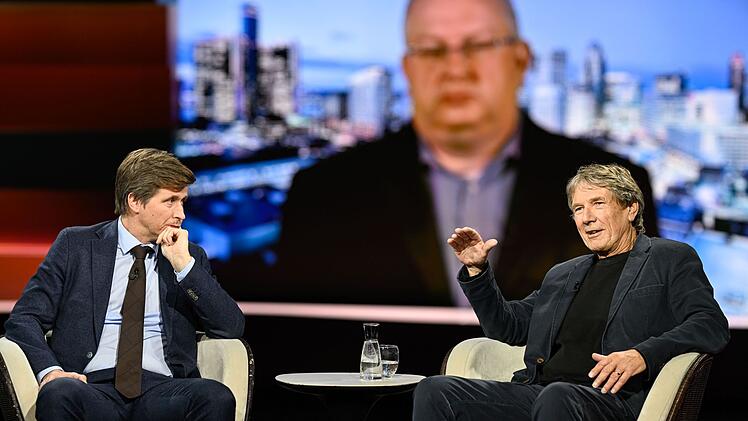 Autor Harald Jähner (rechts) sagte mit Blick auf die stagnierende Wirtschaft in Deutschland: "Die Spielräume des Staates sind extrem begrenzt."