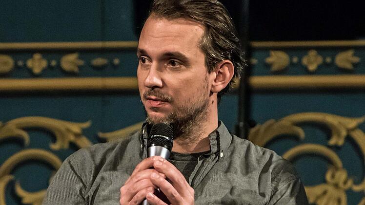 Gastregisseur Hans Walter Richter bringt in Coburg "Tosca" von Giacomo Puccini auf die Bühne des Landestheaters.Foto: jochen Berger