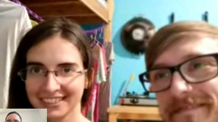Per Videotelefonie berichten  Verena und Markus Zwosta dem Fränkischen Tag Forchheim von der humanitären Not in der philippinischen Hauptstadt, die der Corona-"Lockdown" ausgelöst hat. Screenshot: Ronald Heck